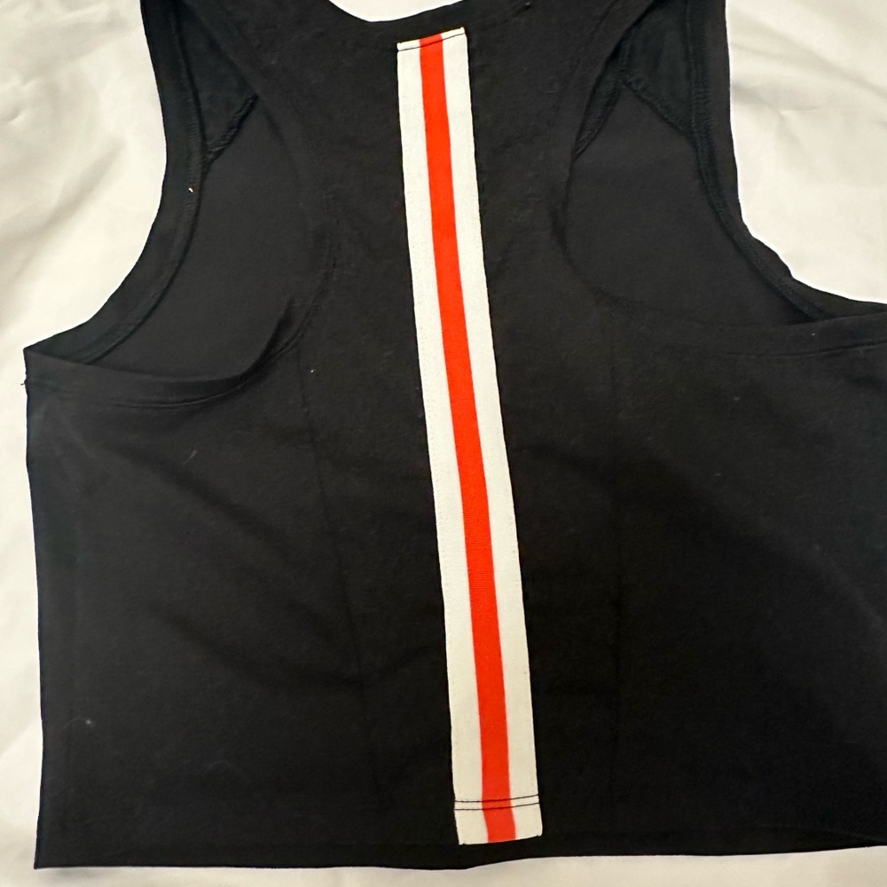 Lot of 2 day workout crop